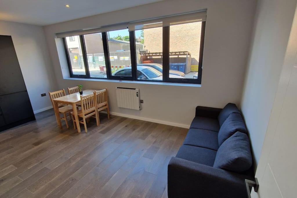 Dream Apartment Finchley 4 Min Walk To The Train Hendon Dış mekan fotoğraf